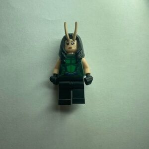 LEGO MARVEL Mini-figure minifig SH383 Mantis 76079 Excellent GOTG